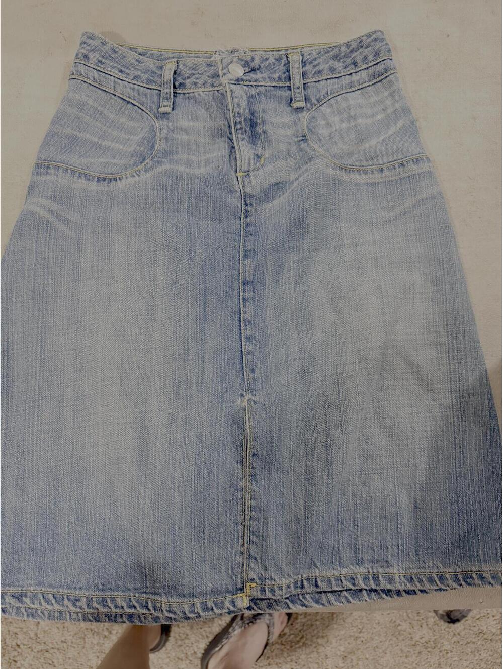 Denim pencil skirt sz 26